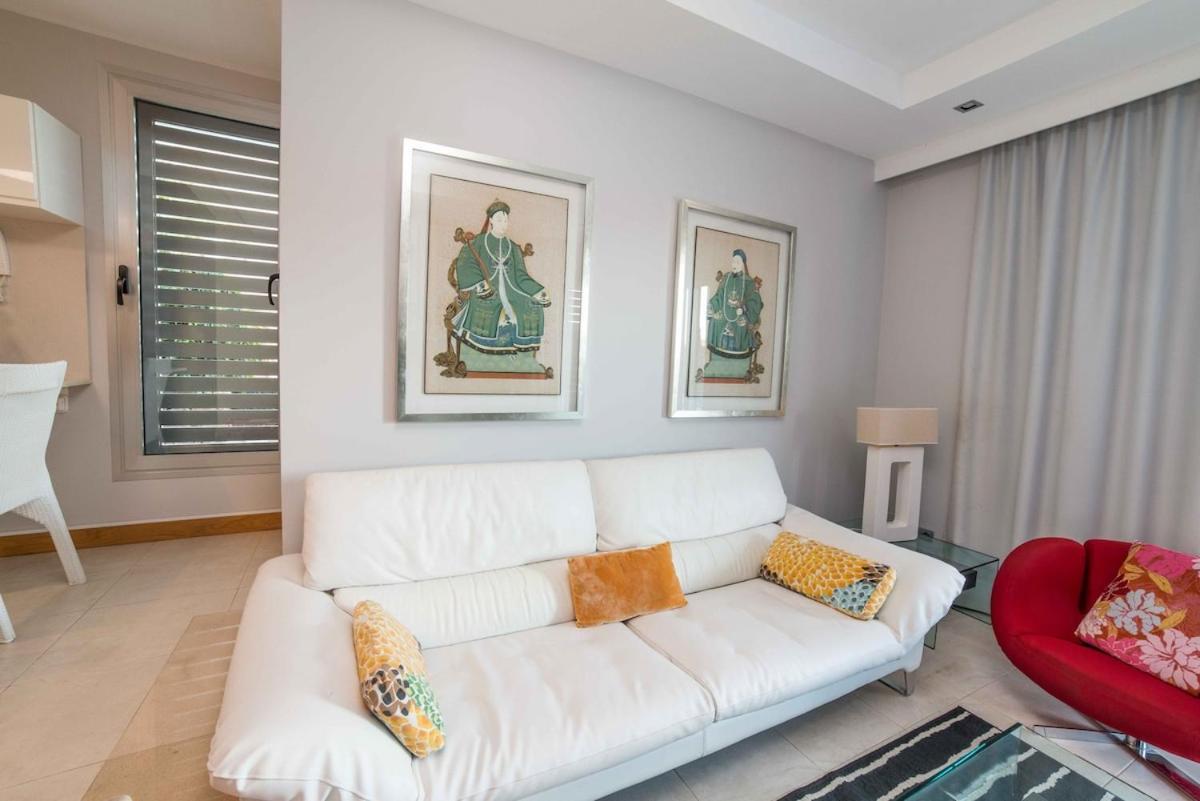Lightbooking Piscina Privada Salobre Golf San Bartolomé المظهر الخارجي الصورة