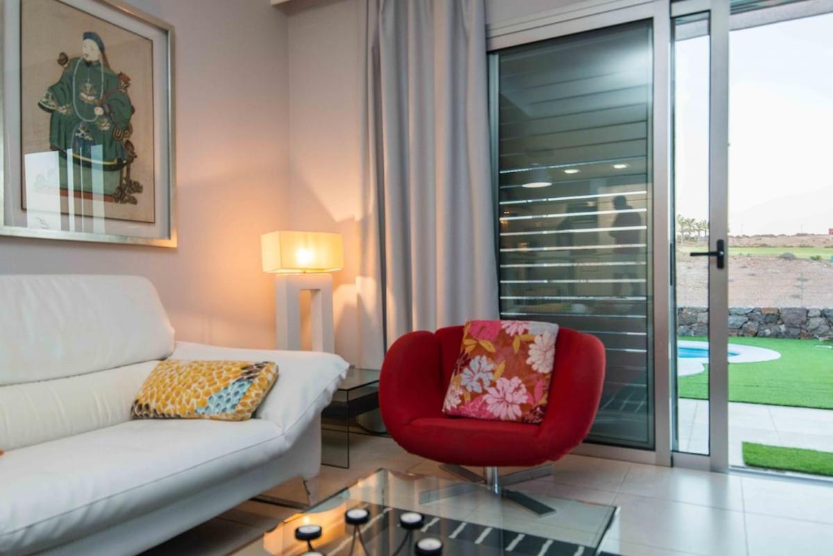 Lightbooking Piscina Privada Salobre Golf San Bartolomé المظهر الخارجي الصورة